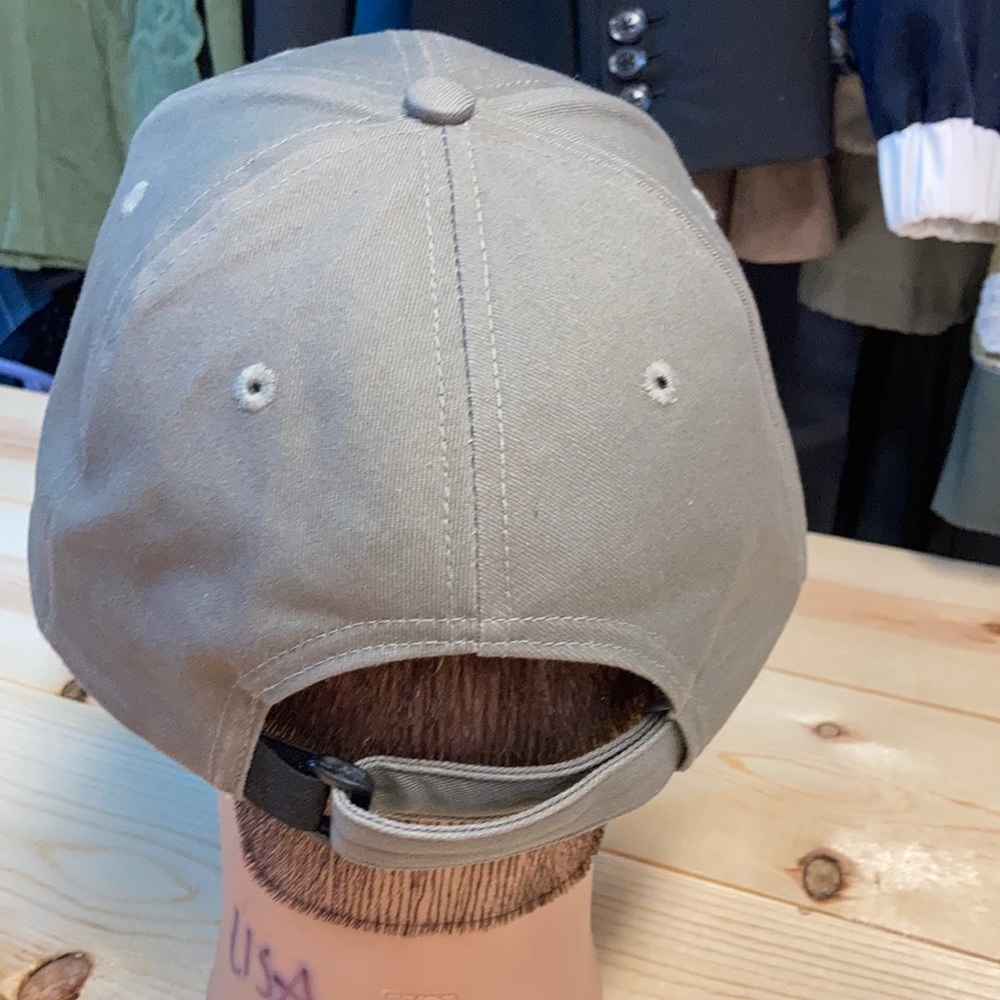 You could look as good as Tim w/this hat! - Picture 5 of 8